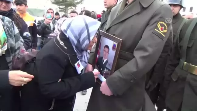 Şehit Jandarma Uzman Çavuş Faruk Yüksel Son Yolculuğuna Uğurlandı