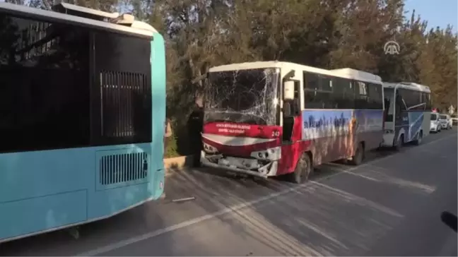 Antalya'daki Zincirleme Kaza Anı Kameralara Yansıdı