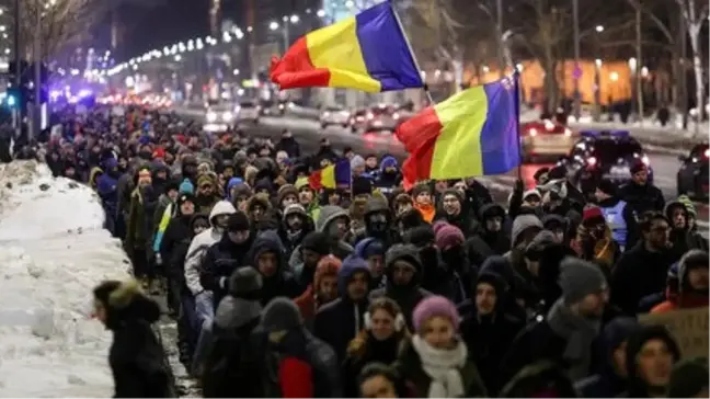 Romanya'da Hükümetin Af Tasarısına Protesto