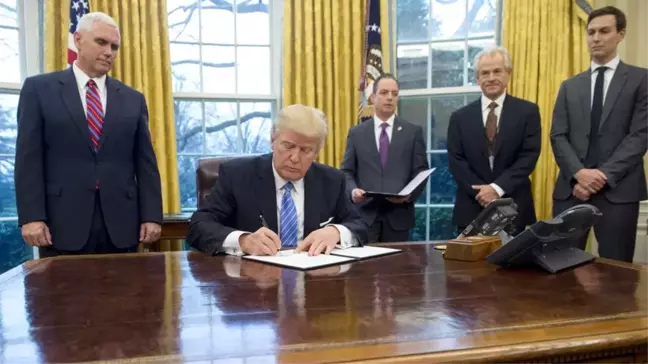Trump ABD'yi Trans Pasifik İşbirliği Anlaşması'ndan Çekiyor