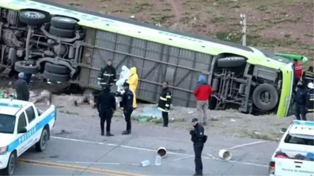 Arjantin'de Otobüs Kazası: 19 Ölü, 23 Yaralı