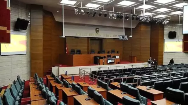 Dha İstanbul - İstinaf Mahkemesi Balyoz Mağduru Tuğamiral Türkmen'e 434 Bin Lira Tazminat...