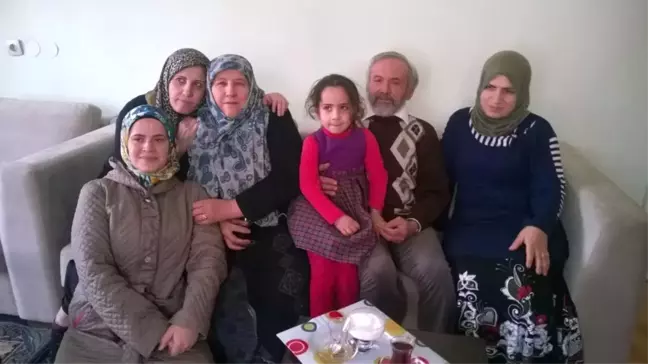 Mültecilere Hem Evlerini Hem Gönüllerini Açan Çift Uluslararası İyilik Ödülü'ne Layık Görüldü