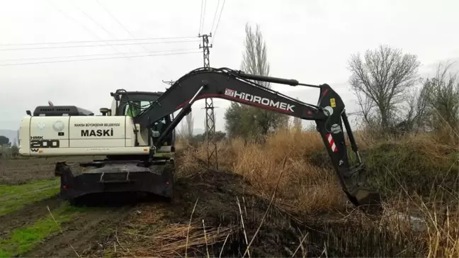 Akhisar'da Taşkın Tehlikesi Ortadan Kaldırıldı