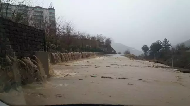 Turizm Köyü Sel Sularına Teslim Oldu