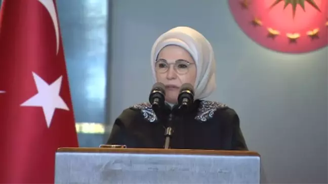 Insanlık Için Iyiliği ve Umudu Temsil Edebiliriz