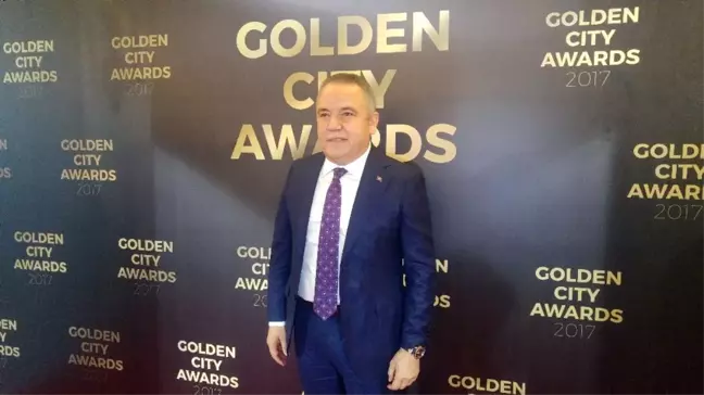 'Golden City Awards 2017' Ödülleri Sahiplerini Buldu
