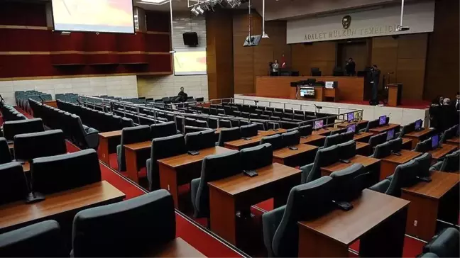 Fetö Sanığı 10 Öğretmene 6'şar Yıl 3'er Ay Hapis ve Tahliye