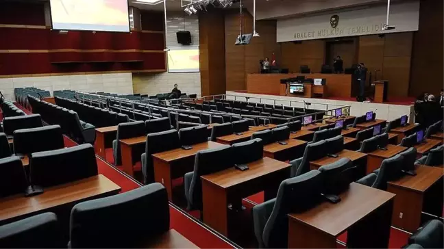Fetö'den Tutuklanan İki Eski Savcı ve Hakime