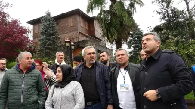 80 İlden Gelen Yerel Gazeteciler Cumhurbaşkanı Erdoğan'ın Evini Ziyaret Etti