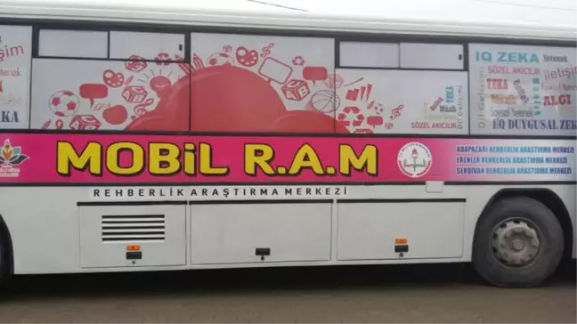 Engelli Öğrencilere Rehberlik Hizmeti Otobüse Taşındı