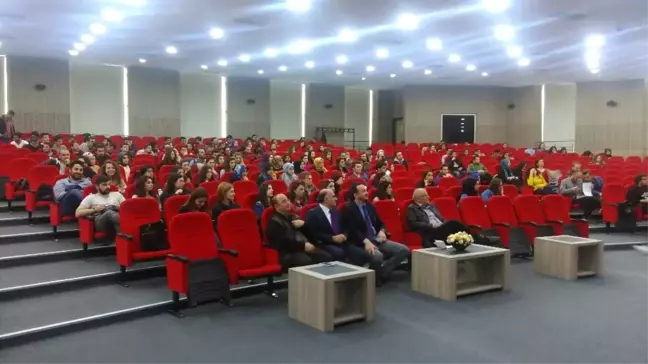 İşletme Fakültesinde Dersler İş Dünyası ile Birlikte İşleniyor