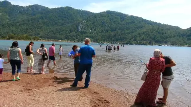 Kızkumu'na Turist Akını Başladı