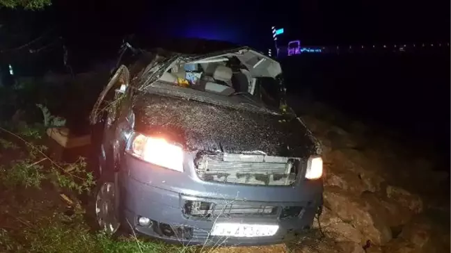 Cenazeye Gidenler Kaza Yaptı: 2 Ölü, 4 Yaralı