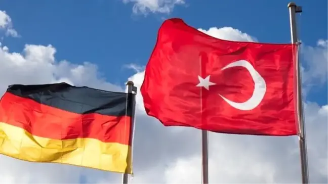 Almanya, NATO Zirvesinin Türkiye'de Yapılmasını Engelledi