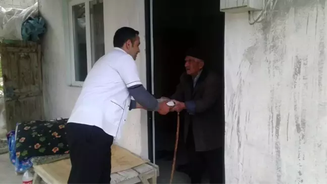 Cihanbeyli Belediyesi Evlere Sıcak Yemek Dağıtıyor