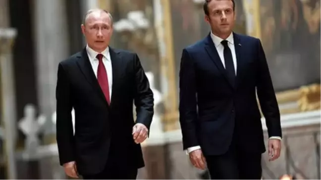 Macron ve Putin'den İlk Yüz Yüze Görüşme