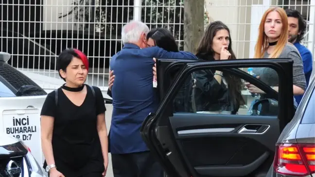 Ceceli'nin Sevgilisi Selin İmer, Serdar Bilgili'den Köşe Bucak Kaçtı