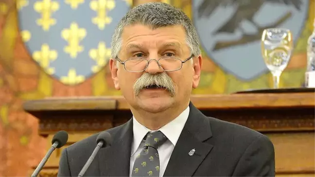 Macar Meclis Başkanı Köver'den Sığınmacı Açıklaması