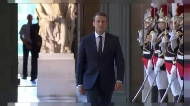 Macron Kongre'ye Hitap Etti