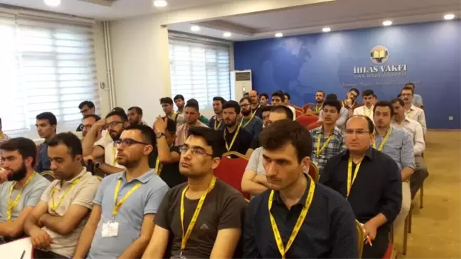 İş Hayatına Hazırlık Seminerleri' Başladı