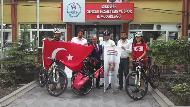 Bursa'dan Yola Çıkan Yasin Karadavut Eskişehir'de