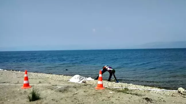 Gölde Facia 4 Kişi Boğularak Can Verdi