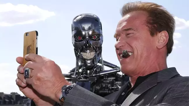 Robotların Dünyayı Ele Geçirme İhtimalinden Korkmaya Başlamalı Mıyız?