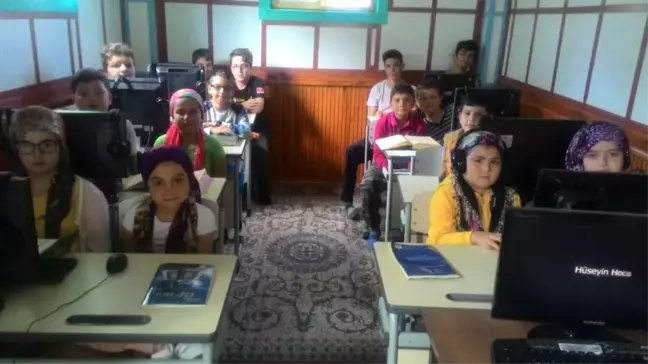 Çakıllı Yeni Cami, Teknolojik Kur'an-ı Kerim Kursu ile Dikkat Çekiyor