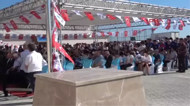 Dha Yurt - Çorlu'da Yaptırılan Atatürk Lisesi, Valiliğe 'Atatürk Büstsüz' Teslim Edildi