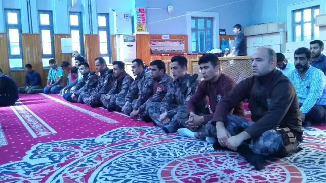 Deaş'ın Canlı Bomba Saldırısında Şehit Düşen 3 Polis İçin Mevlit Okutuldu