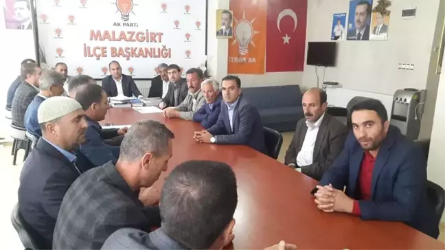 AK Parti'den İstişare Toplantısı