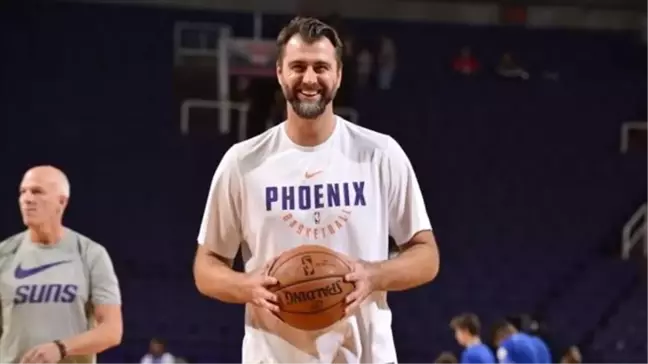 Mehmet Okur ile Phoenix Suns'ın Yolları Ayrıldı