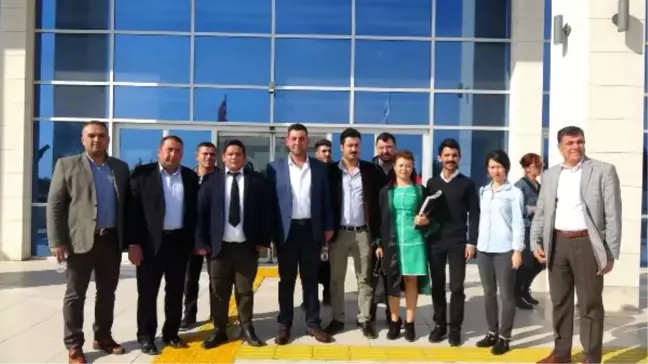 CHP'li Gençler Duvar Yazısından Hakim Karşısına Çıktı