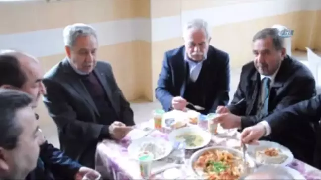 Bülent Arınç: