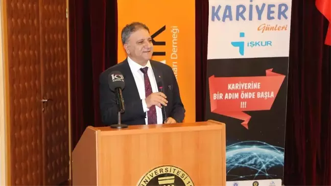 İşadamları, Deneyimlerini Üniversite Öğrencileriyle Paylaştı