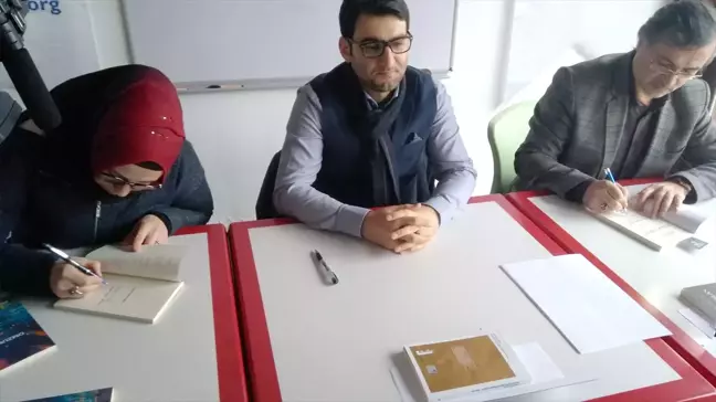 Ensar Vakfında Kitap Tanıtımı Yapıldı