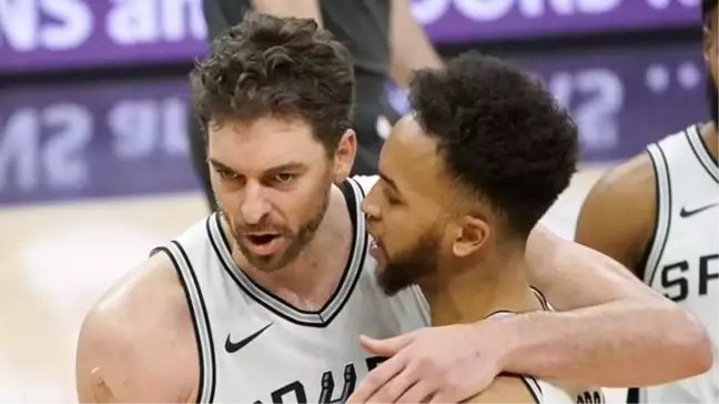 Spurs Evinde Kral