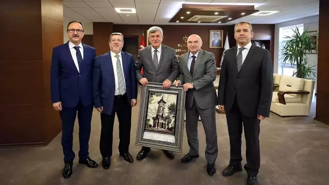 Başkan Karaosmanoğlu'na Ziyaret
