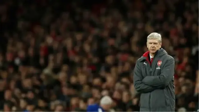Wenger'e 3 Maç Ceza