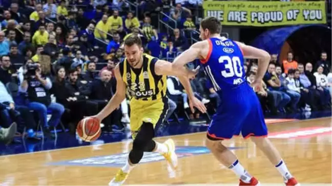 Fenerbahçe Doğuş'tan Anadolu Efes'e Farklı Tarife