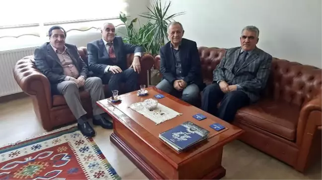 Kazakistan'dan İhlas Vakfı'na Ziyaret