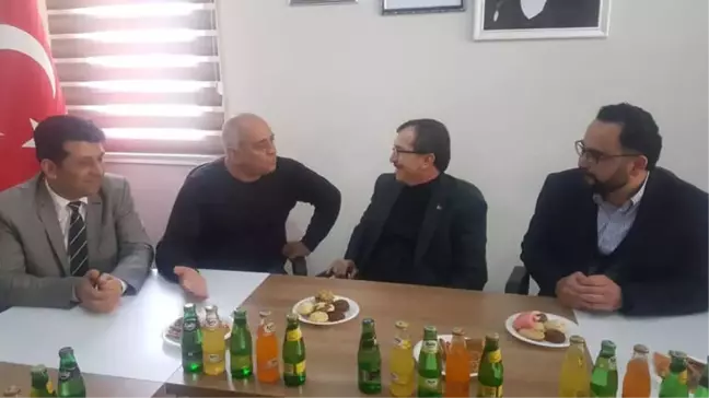 Bakanlık Tütün Eksperlerini Kula'ya Gönderiyor