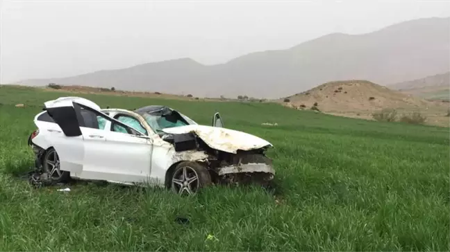 Batman'da Trafik Kazası: 3'ü Ağır 4 Kişi Yaralandı