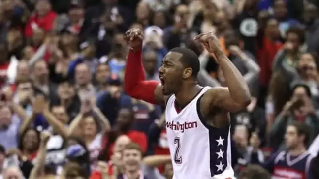 John Wall'dan Etkileyici Dönüş