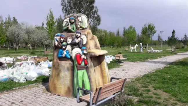 Bismil'deki Masal Parkı'nın Kahramanları Yerlerini Alıyor