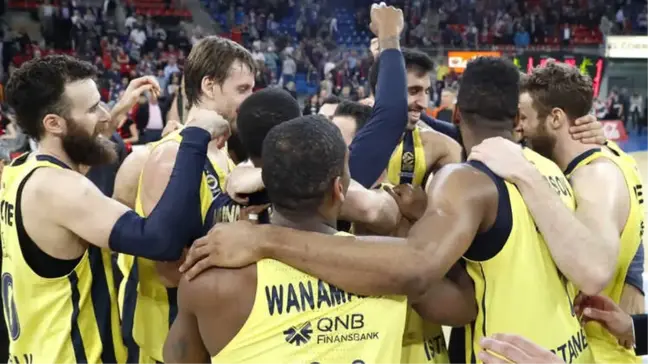 Fenerbahçe Doğuş Final Four'da Üst Üste 3. Final İçin Parkeye Çıkıyor
