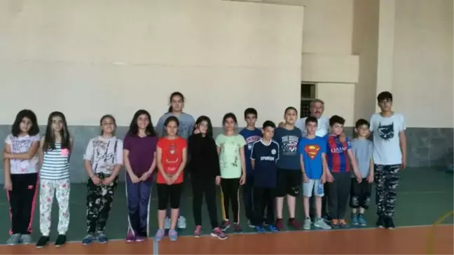 Burhaniye'de İlk Kez Açılan Boks Kursu İlgi Gördü