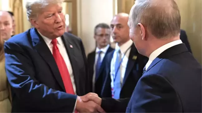 Rusya'ya Destek Çıkan Trump'a ABD'den Sert Eleştiriler: Haince, En Ciddi Hatası, Ahmakça, Utanç...