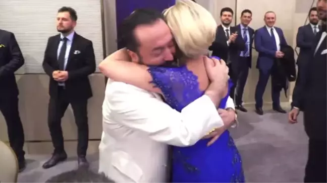 Muazzez Ersoy, Adnan Oktar'dan Aldığı Ücret Hakkında Konuştu!